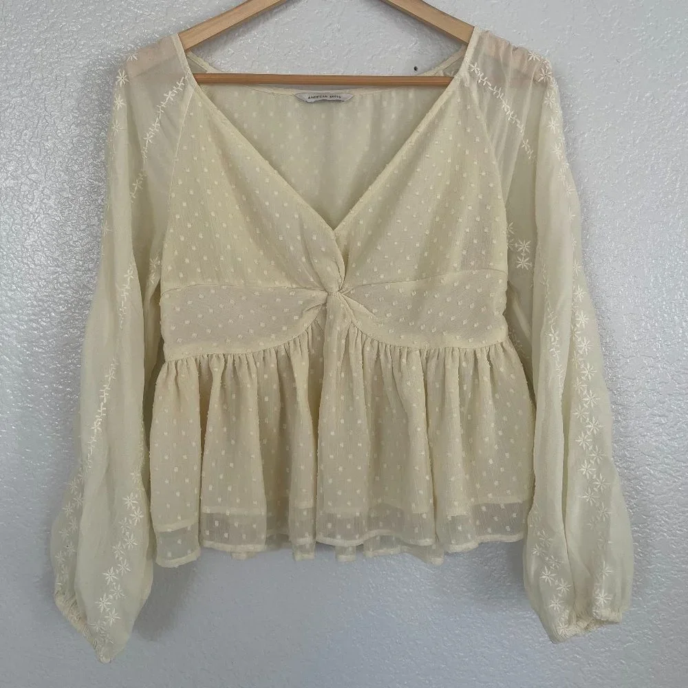 American Eagle Cream Peplum Blouse Size Medium - Picture 1 of 9